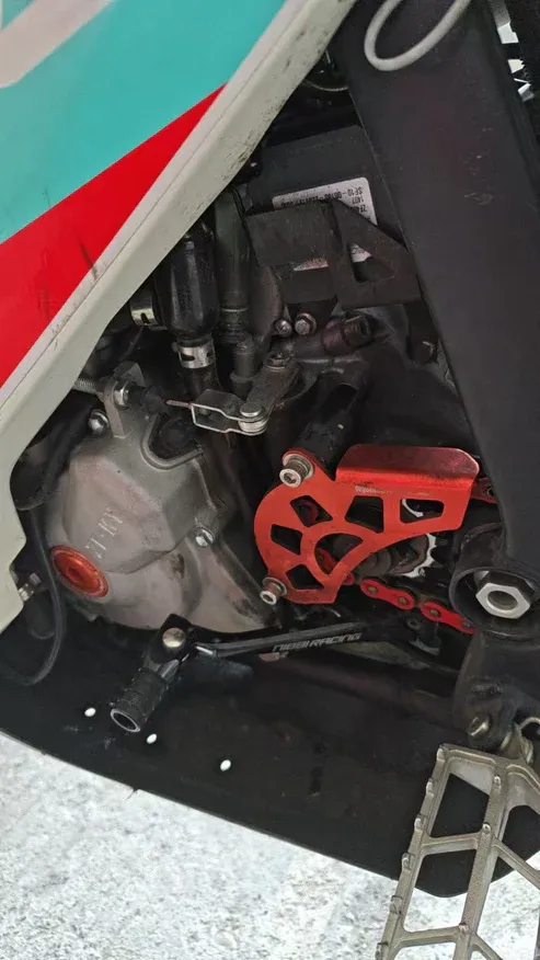 450Rally Schalthebel verbaut.webp